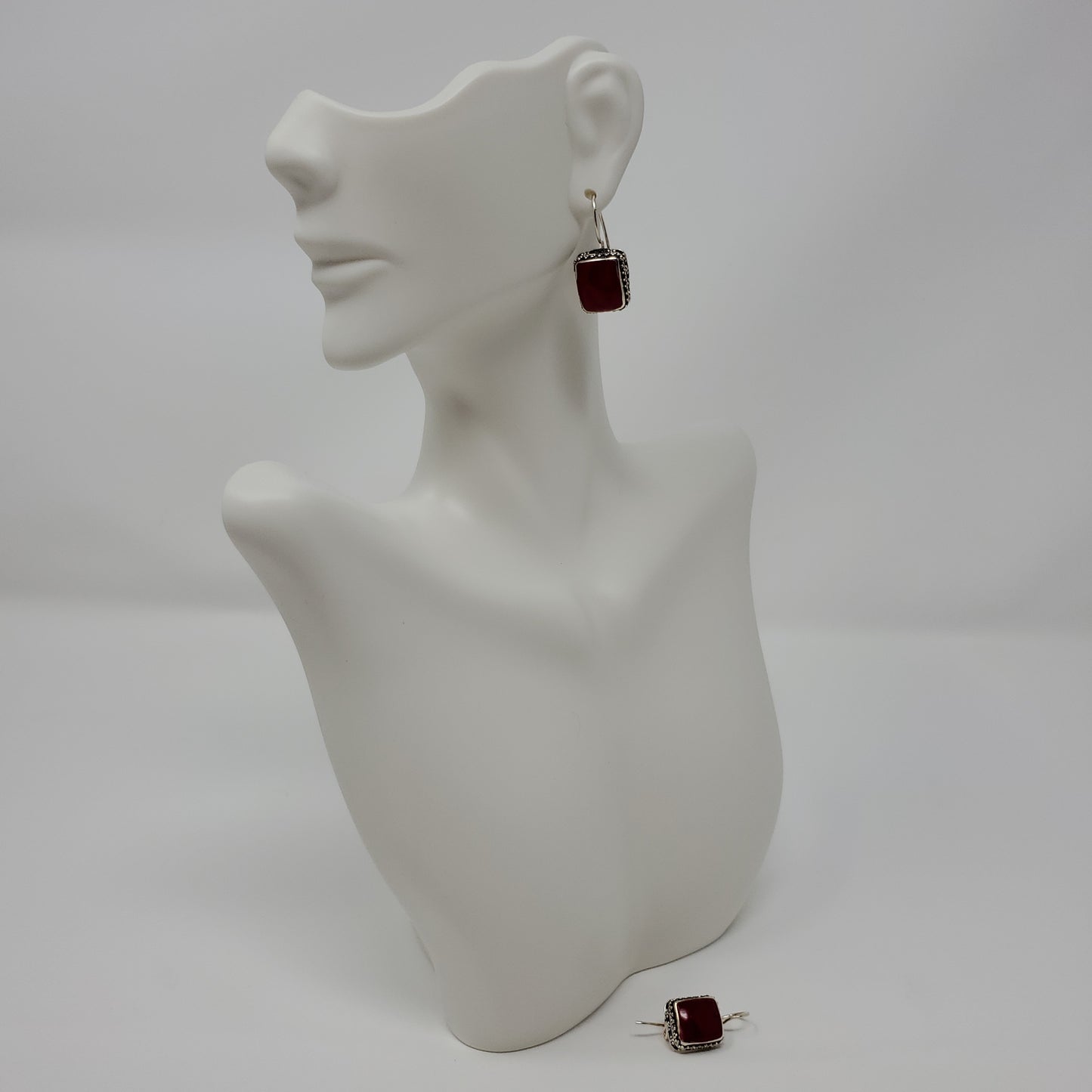 Acc Red Sterling Silver SQ