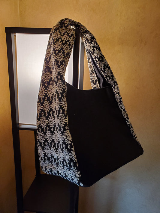 Shoulder Bag Black D1 Motif